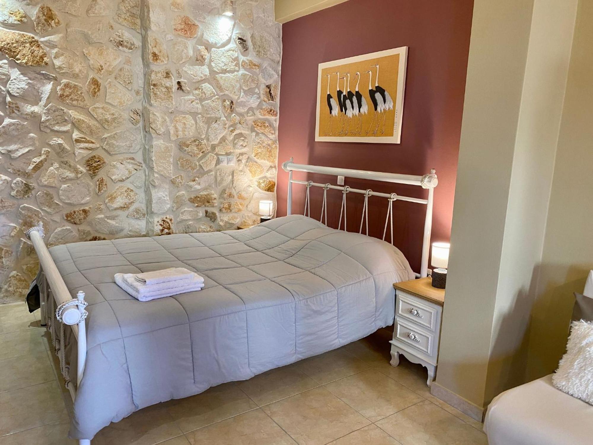 Panoraias Luxury Suite Кипарисия Екстериор снимка
